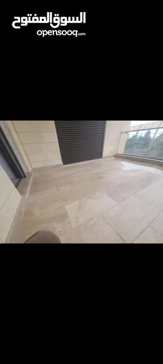 شقه لم تسكن Vip سوبر ديلوكس 3نوم + 2 ماستر +  5 حمامات + طابق ارضي