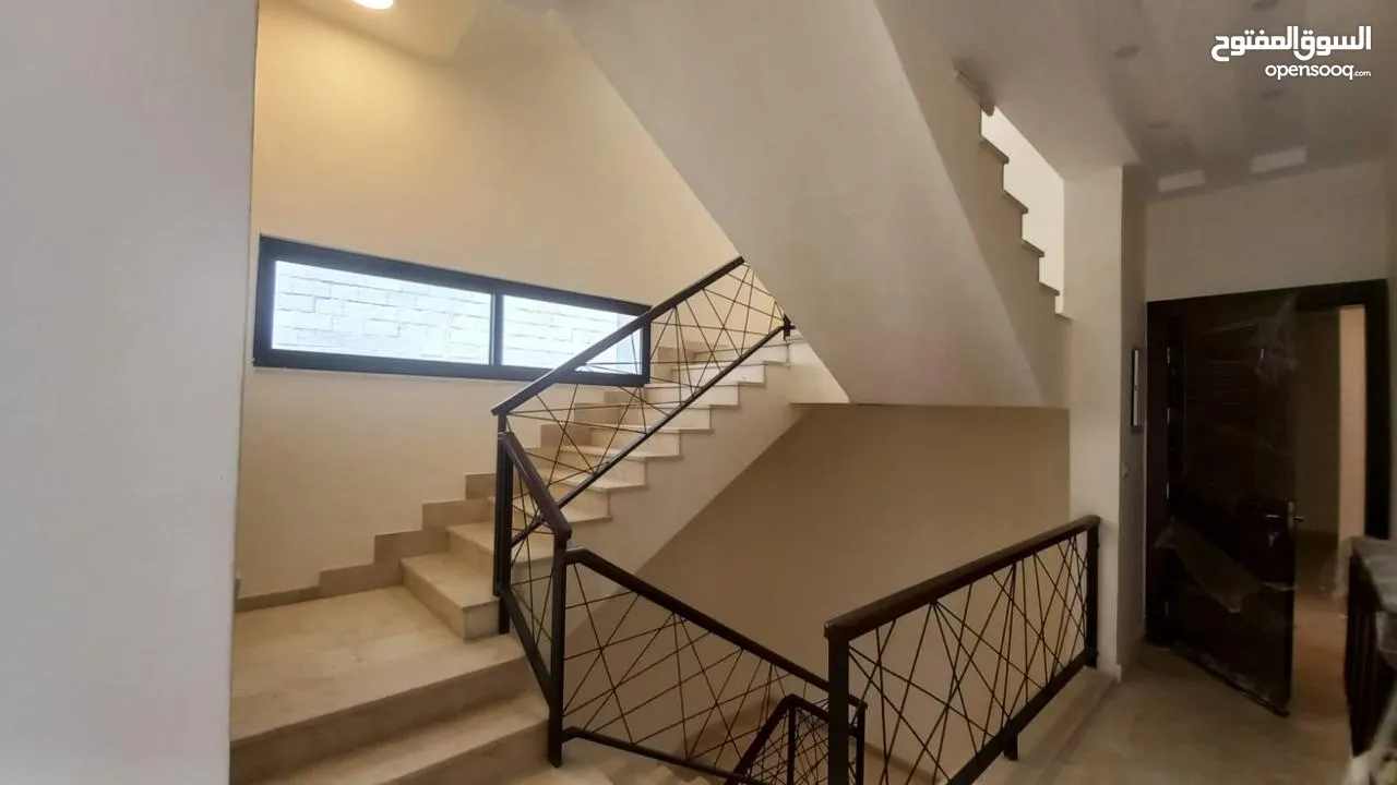 Villa for sale in Dabouq ( Property 42658 )-174804518