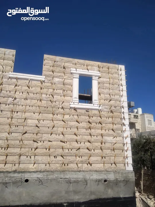 جميع انواع الحجر شو بدك عنا بتلاقي وانظف البضاعه انتا اتواصل معنا والك م يسرك