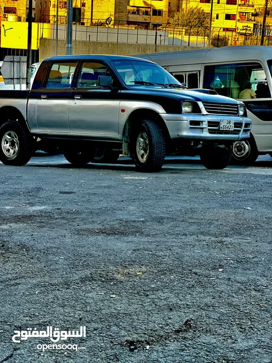 بكمً متسوبيشي L200