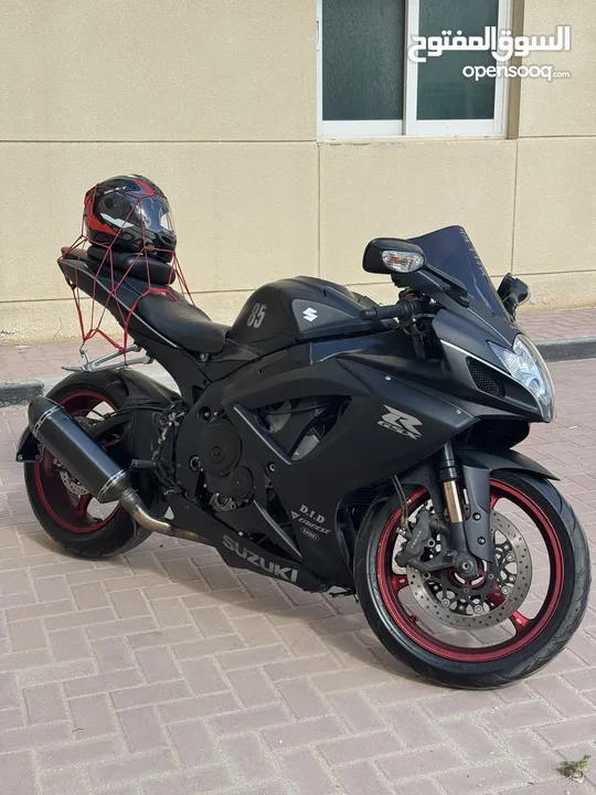 SUZUKI GSX-R750