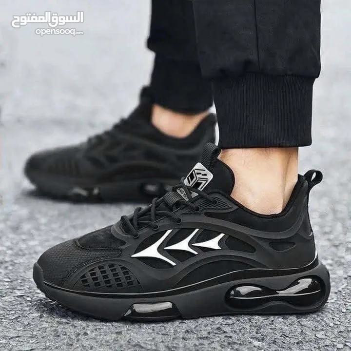 حذاء رياضي تصفية حتى اخر قطعة 3 قطع