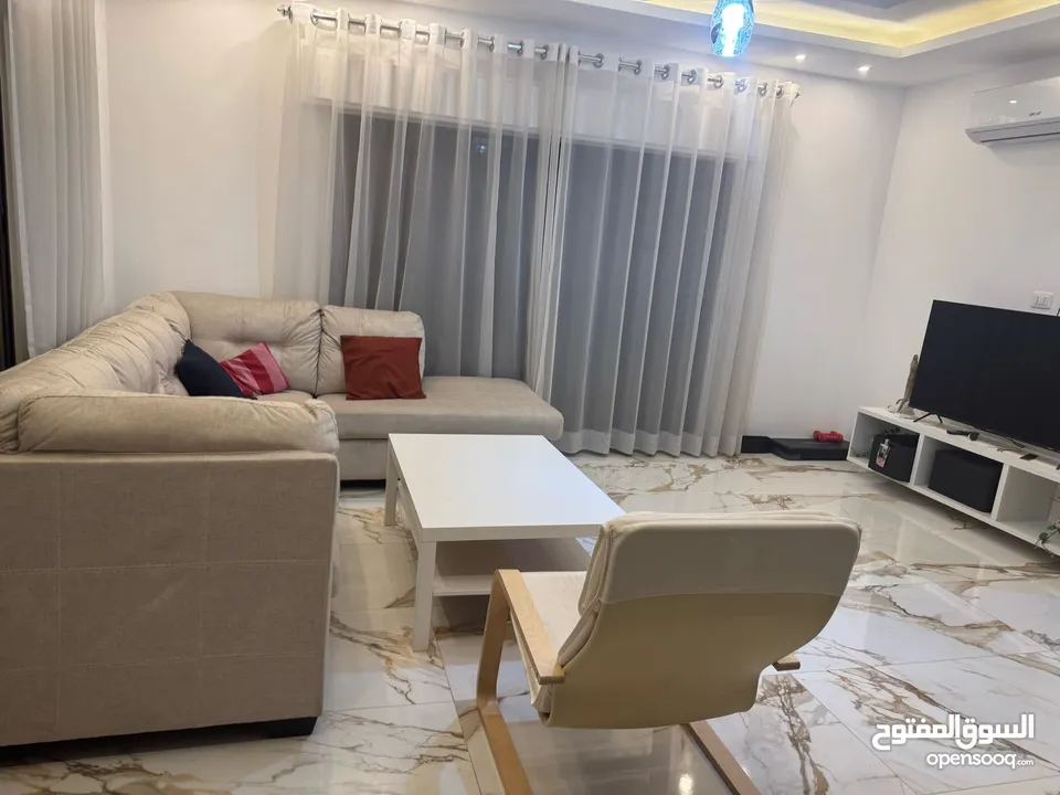 شقة 3 نوم مفروشة للايجار ( Property 43306 )-174999982