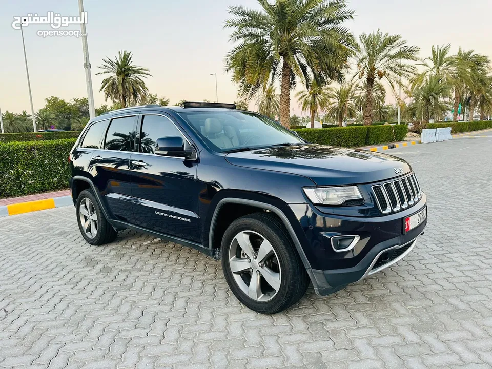 Urgent grand Cherokee 2016 limited gulf car very clean