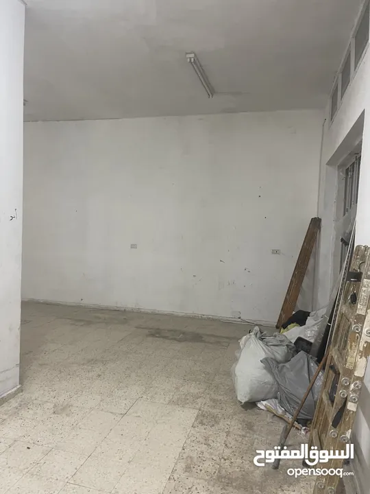 ثلاث مخازن للإبحار