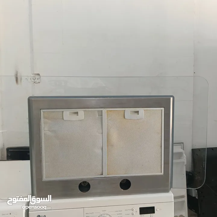 بيع كافة الأجهزة الكهربائية و لوازم التلفزيونات و تصليح الأجهزة الكهربائية و بيع لوازم التلفزيونات.