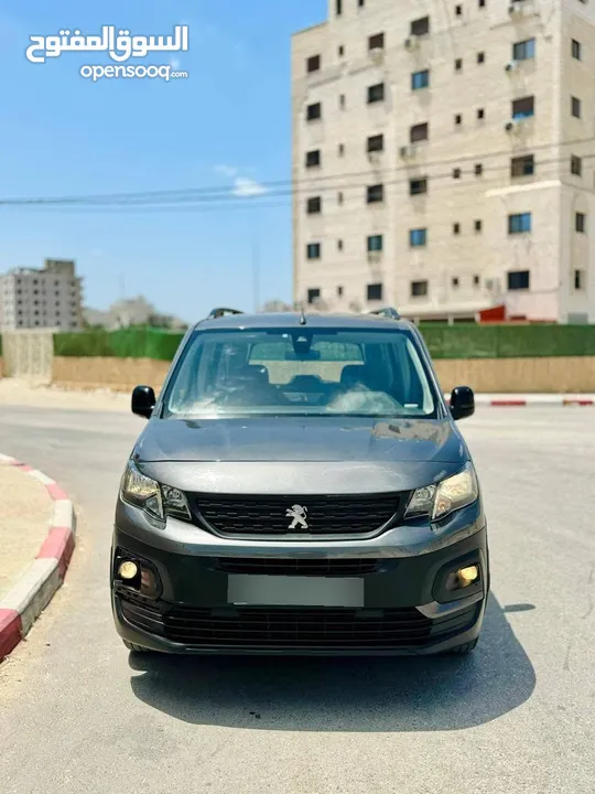 بيجو ريفتر 2022 فل اضافات  سعر مميز ع الكاش