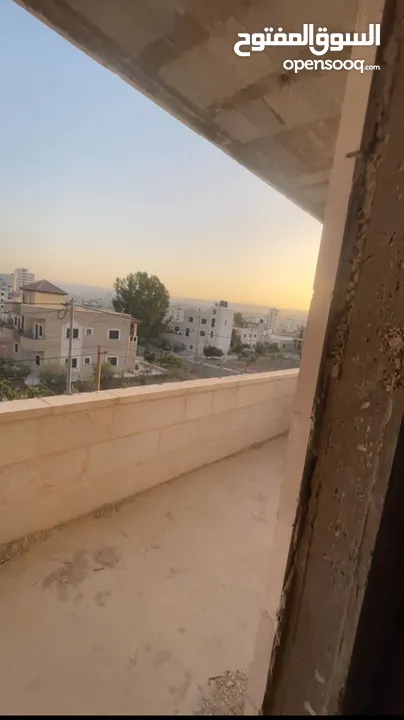 بيع شقة عظم  دار صلاح تبعد خمس دقايق عن محسوم مزموريا