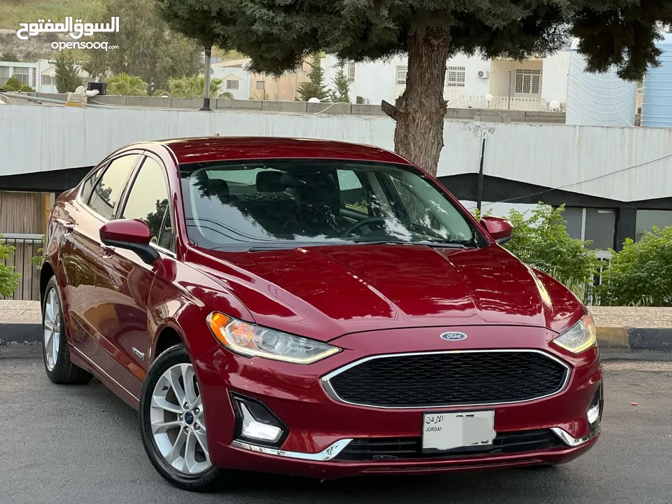 Ford Fusion SE hybrid 2019 - فورد فيوجن عداد قليل خصوصي