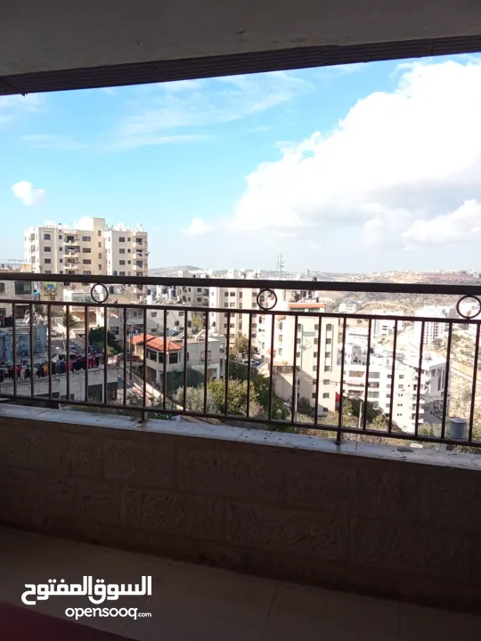 شقة للبيع وسط رام الله خلف مدرسة الراهبات