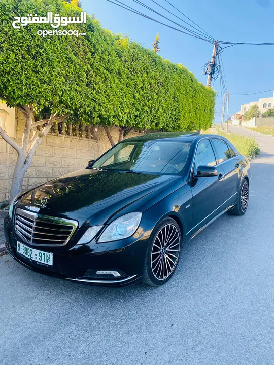 مرسيدس E250 بنزين