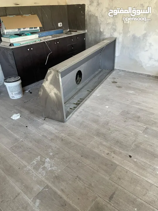 عدة مطعم مستعمله شهر