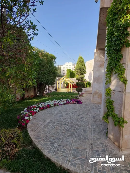 فيلا فاخرة مفروشة / مميزة بإطلالات رائعة اعلان رقم ( V10 )