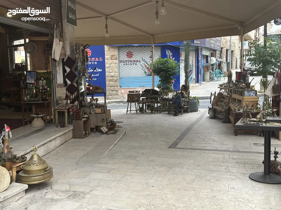 محلات للبيع
