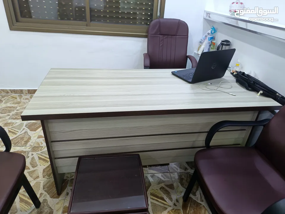 اثاث مكتبي للبيع جديد 100% اربد هاتف