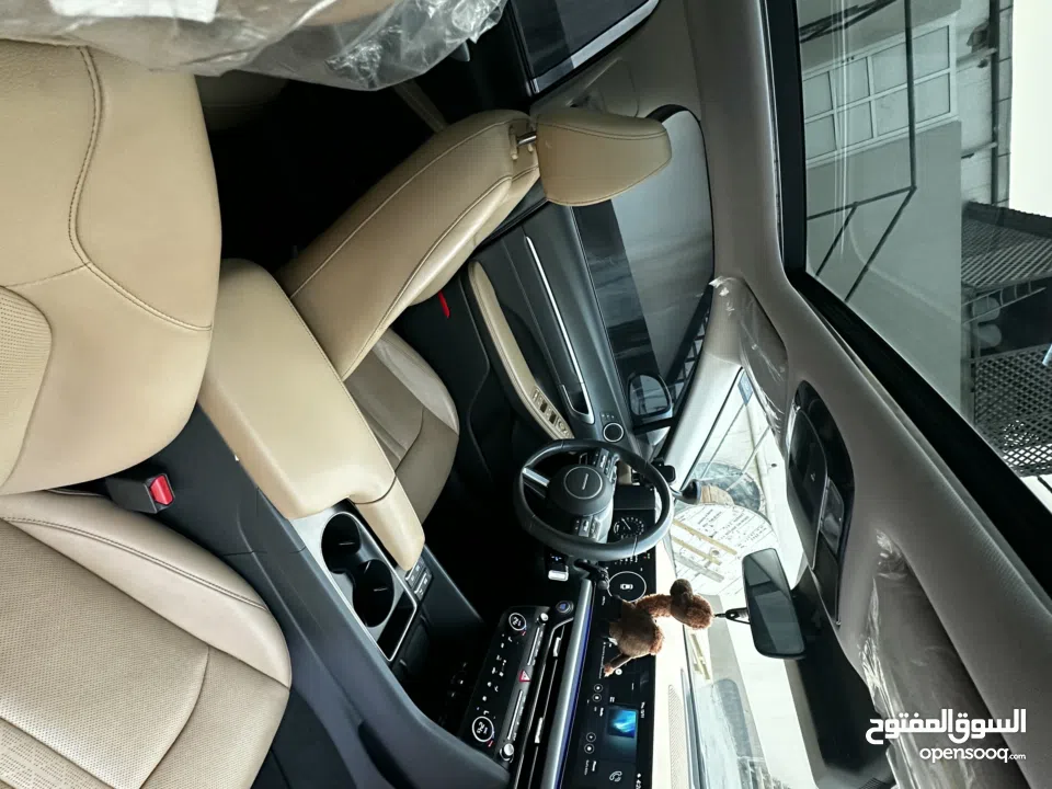 Hyundai Sonata 2024 -Premium Full Option Silver - GCC Specs -Maintain with Dealer First Motor