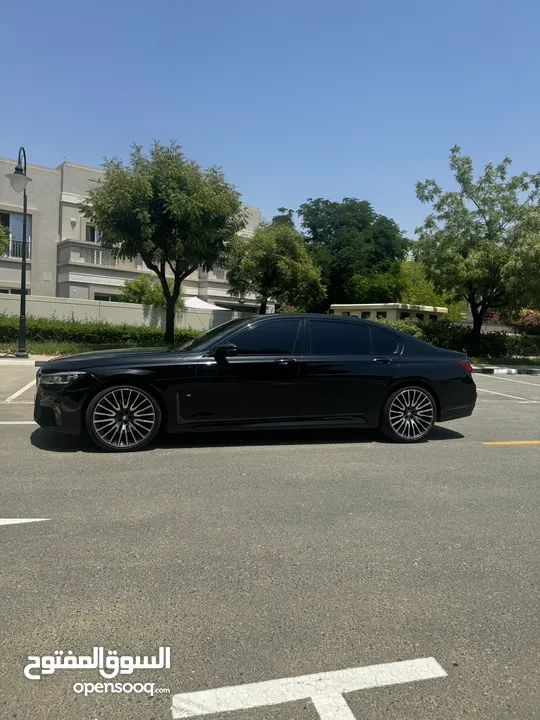 للبيع BMW 740i خليجي