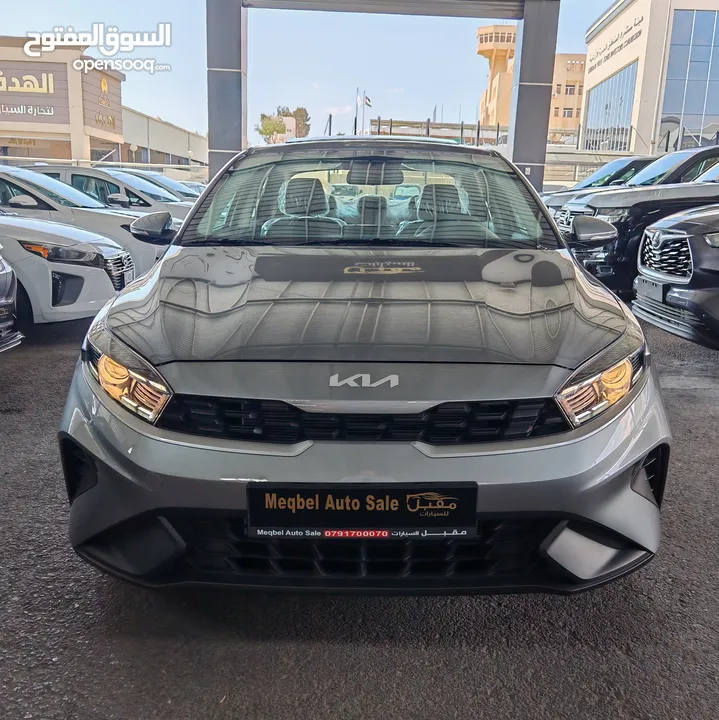 KIA CERATO 2024 (كفالة الوكيل الرسمي 5 سنوات) و(عقد صيانة 30,000 كم زيوت وفلاتر)