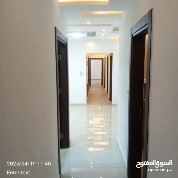 شقة مميزة في ضاحية النخيل بسعر مميز مساحة 200م