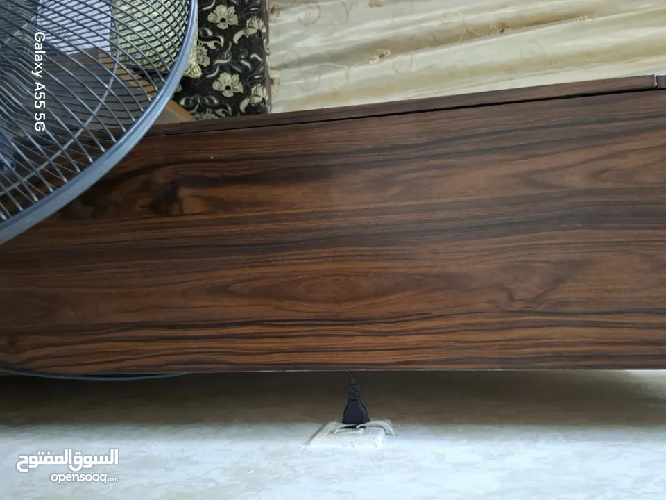 بوفيه للبيع او خزانة