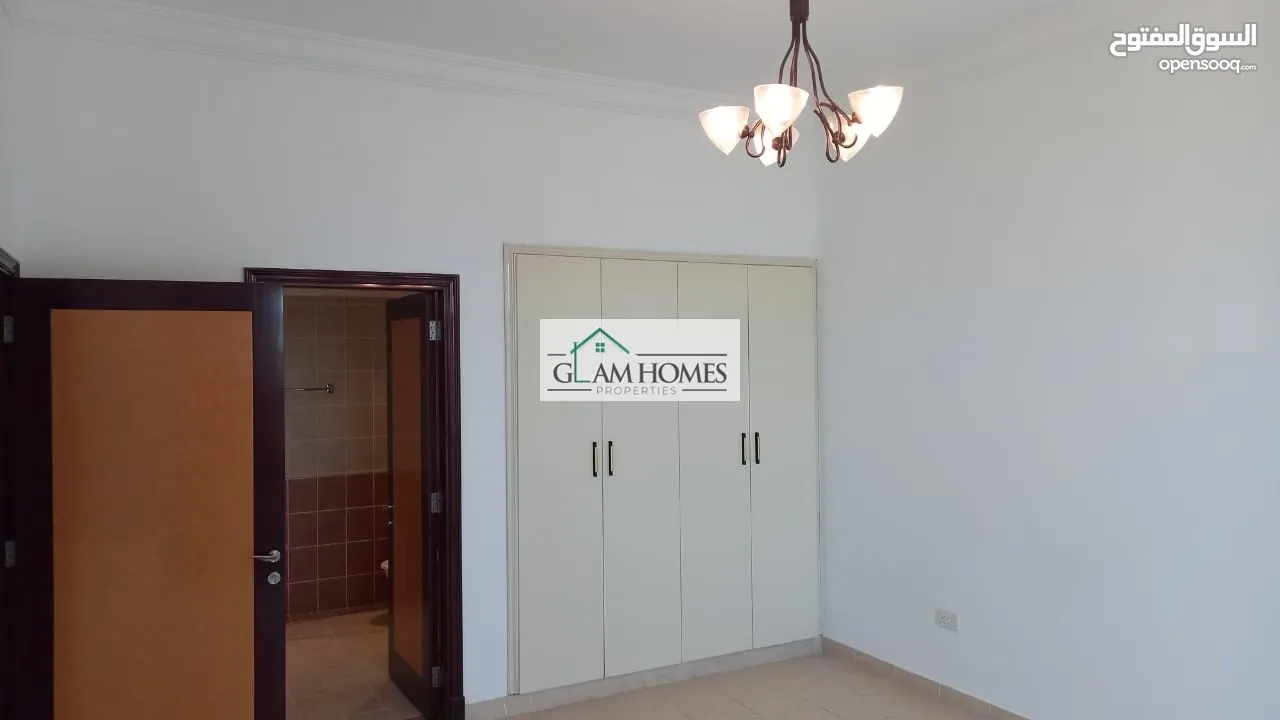 4 Bedrooms Villa for Rent in Madinat Illam REF:166N