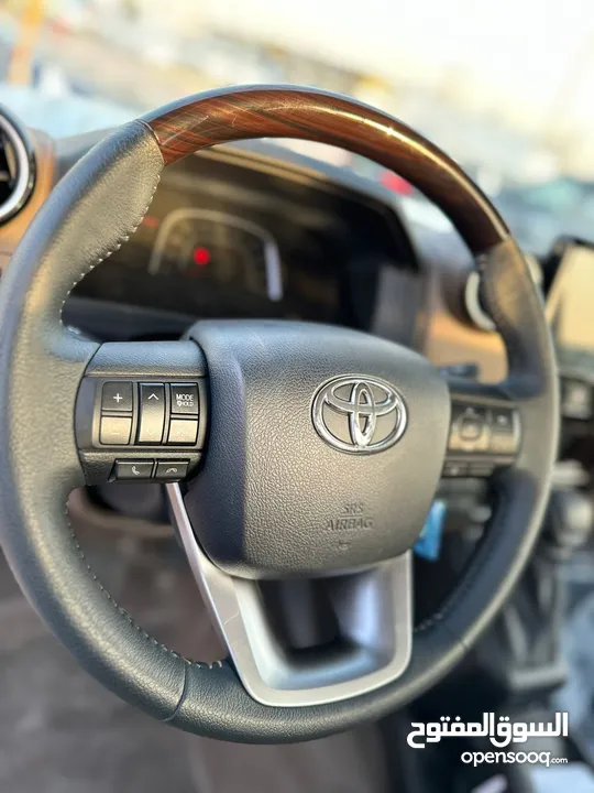 Toyota Land Cruiser lc79 petrol model 2024