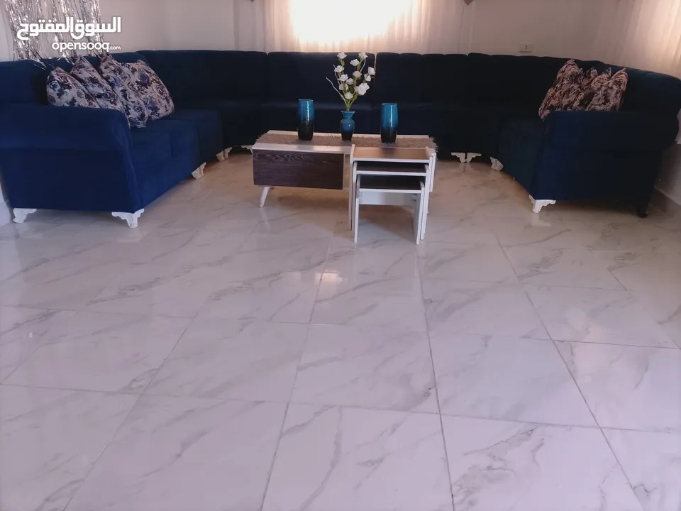 طقم كنب مستعمل نظيف للبيع