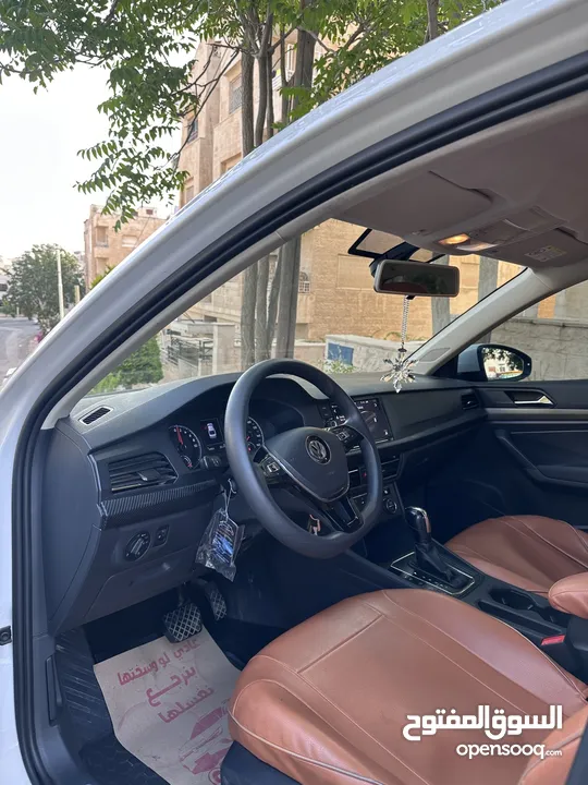 Volkswagen E-Lavida 2019