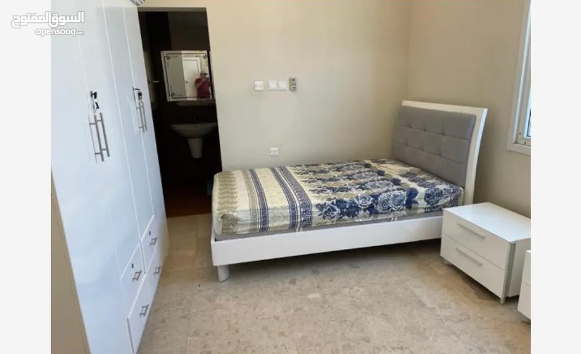 South Alhail   2 big rooms rooms for rent