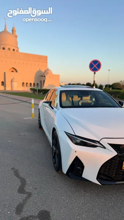 لكزس IS 350 F SPORT 2021