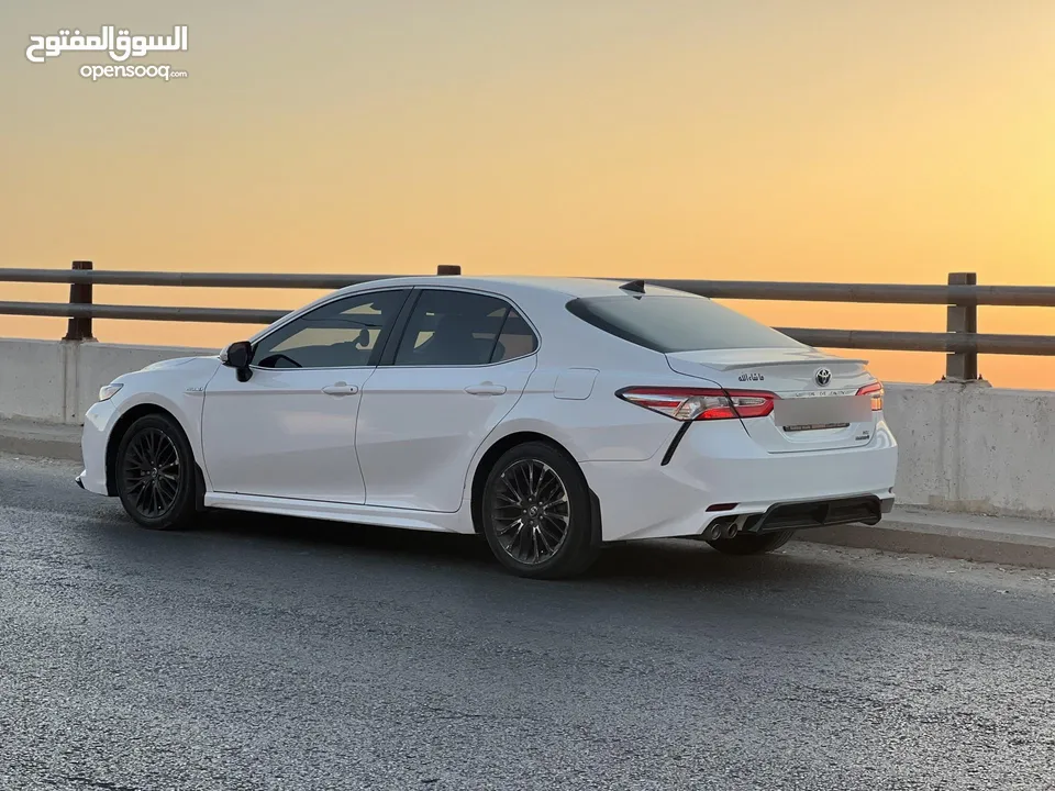 تويوتا كامري سبورت SE موديل 2020 فحص كامل بطارية نكيل مطور كاش  مالك واحد فقط