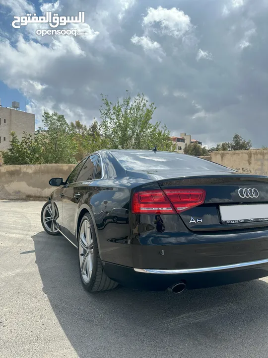 AUDI A8 4200CC  وارد وصيانة الوكالة