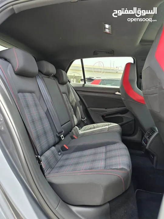 فولكس فاجن جولف GTI ترخيص 2021