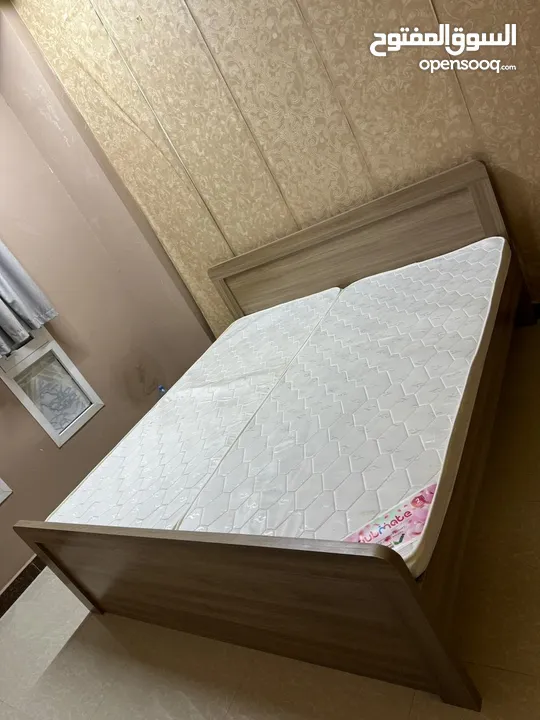 MDF Bed Dressing Cabinets   سرير و خزانة أيم دي أيف