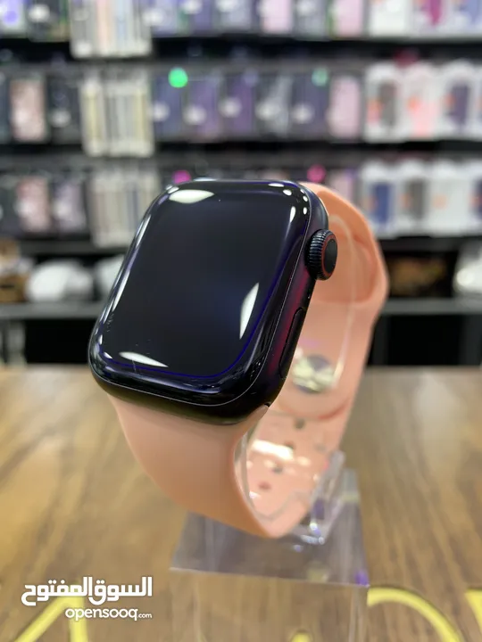 Used Apple watch series 7  ‎الساعة استخدام بسيط بطارية اصالي بنسبة93% DARK GREEN