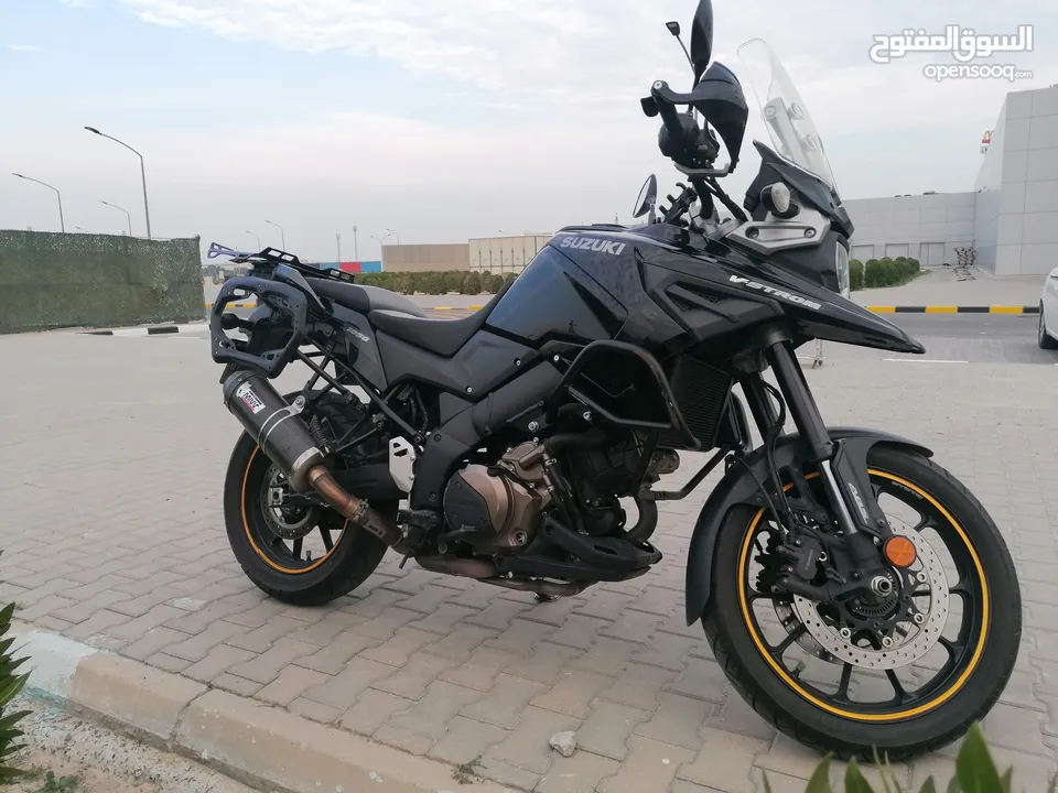 V strom 1050 سوزوكي