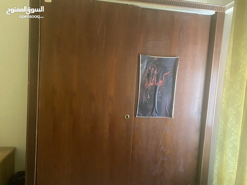 اغراض متنوعة للبيع