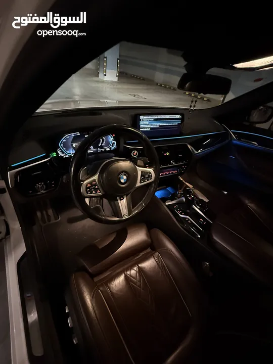 BMW 530e 2021 M بنزين+كهرباء هايبرد بسعر المغري المنافس على الكاش فقط(تبديل مرفوض)