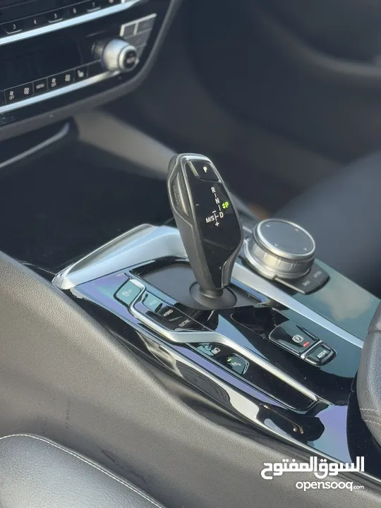 BMW 530e M