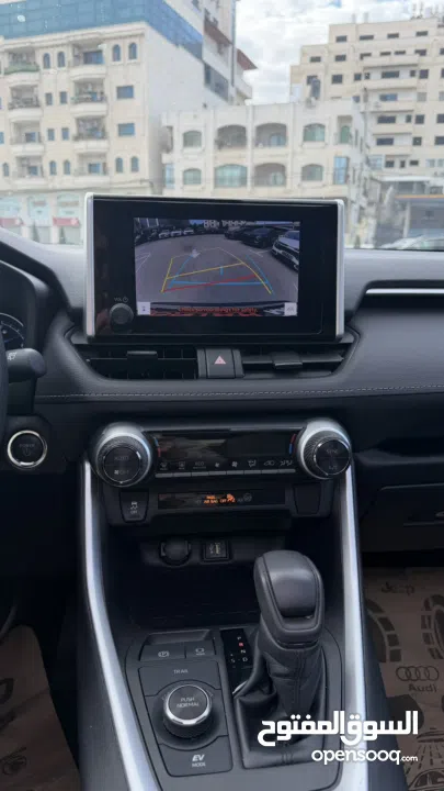 تويوتا RAV4 ترخيص 2023 محرك 2500 هايبرد  جير أوتوماتيك 296 حصان