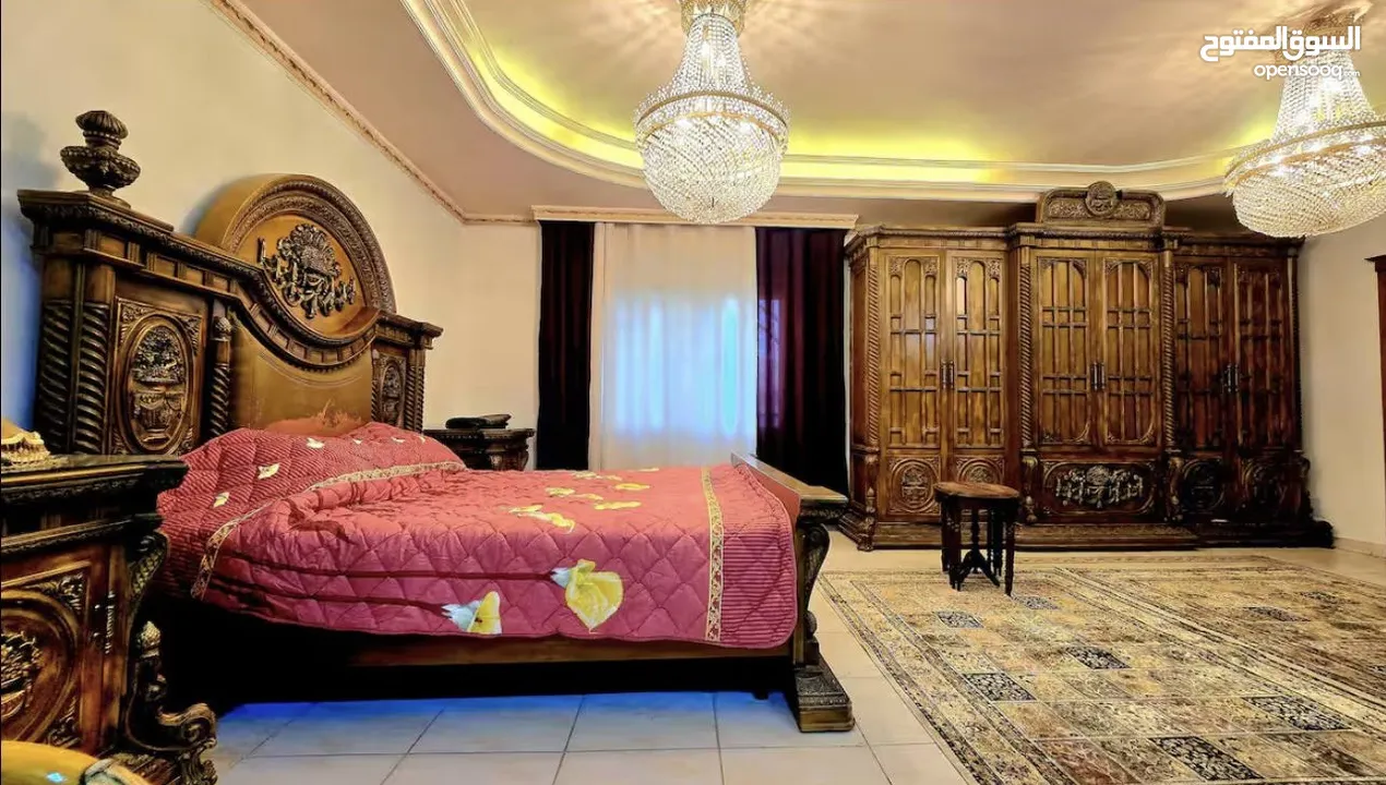 شقة للإيجار مفروش  رويال سويت طابقية مع روف و ترس كبير  Big department for rent in deir Ghbar amman
