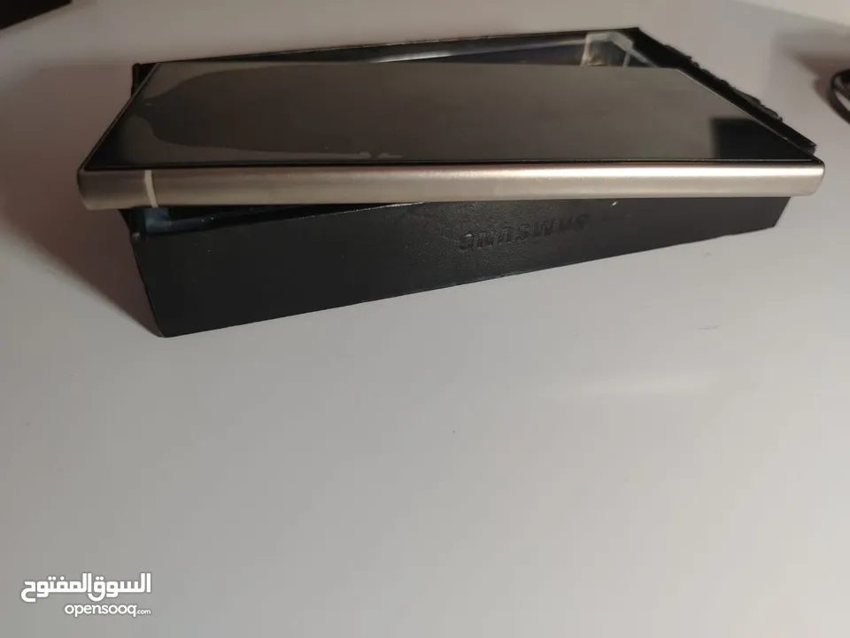 Samsung galaxy S24Ultra 5G 256g/12ram Titanium Gray