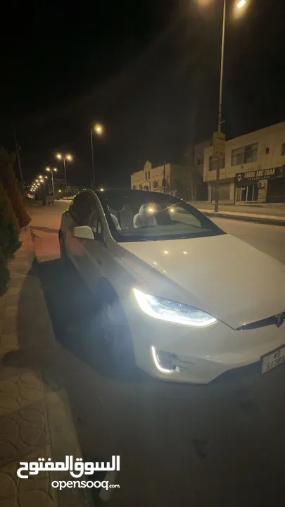 Tesla model x 2021 longe range plus