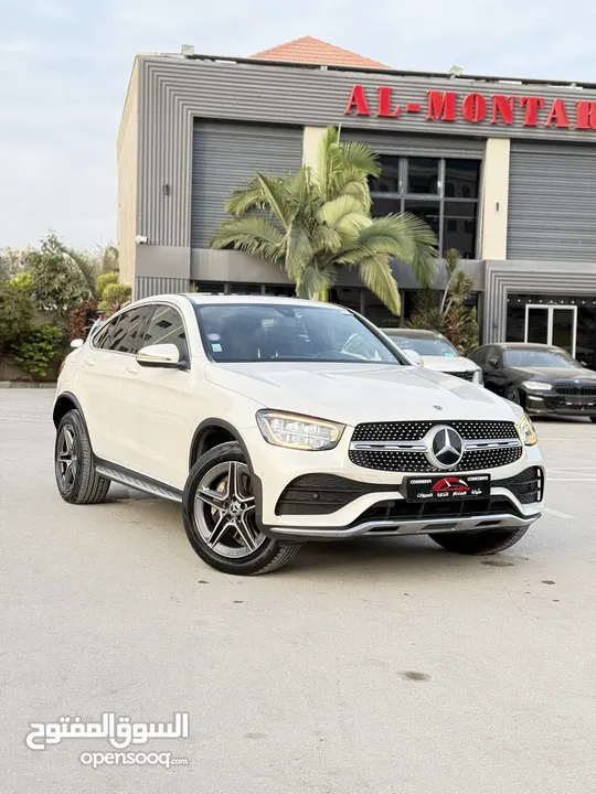 مارسيدس GLC 300E ترخيص 2022 محرك 2000 هايبرد  جير أوتوماتيك 333 حصان