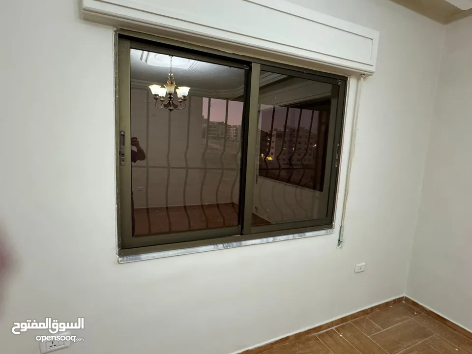 شقة فارغة للايجار في شفا بدران 3 نوم 320