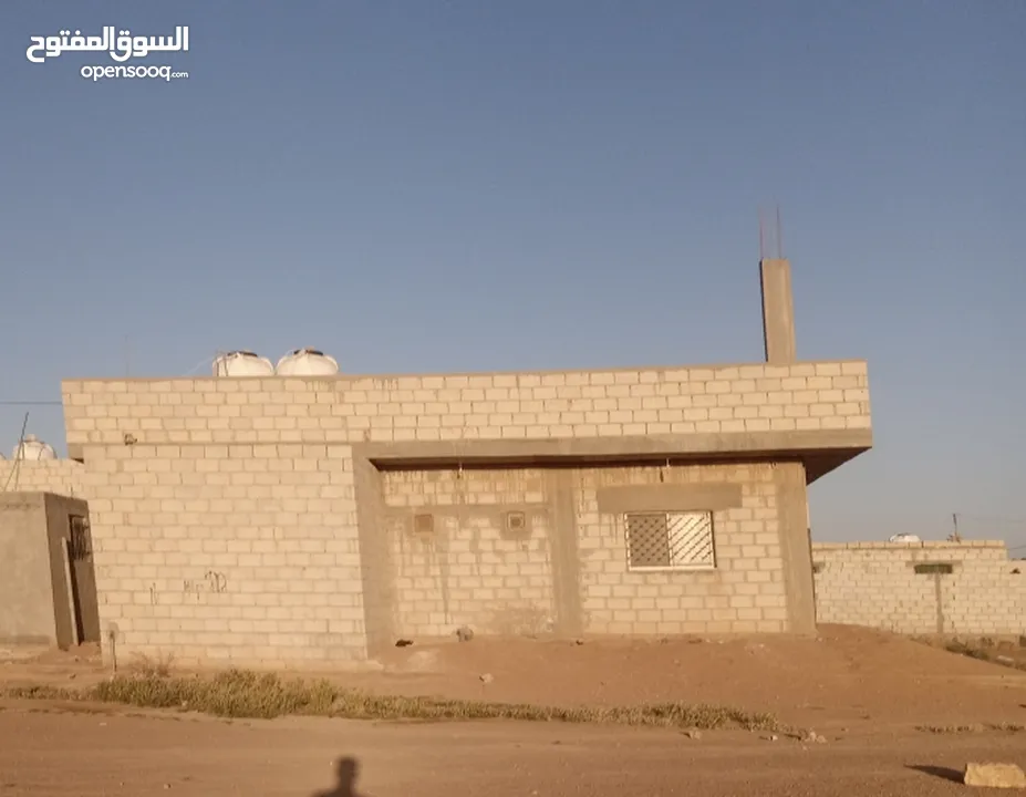 منزل مستقل للبيع بسعر مغري جدا بداعي السفر