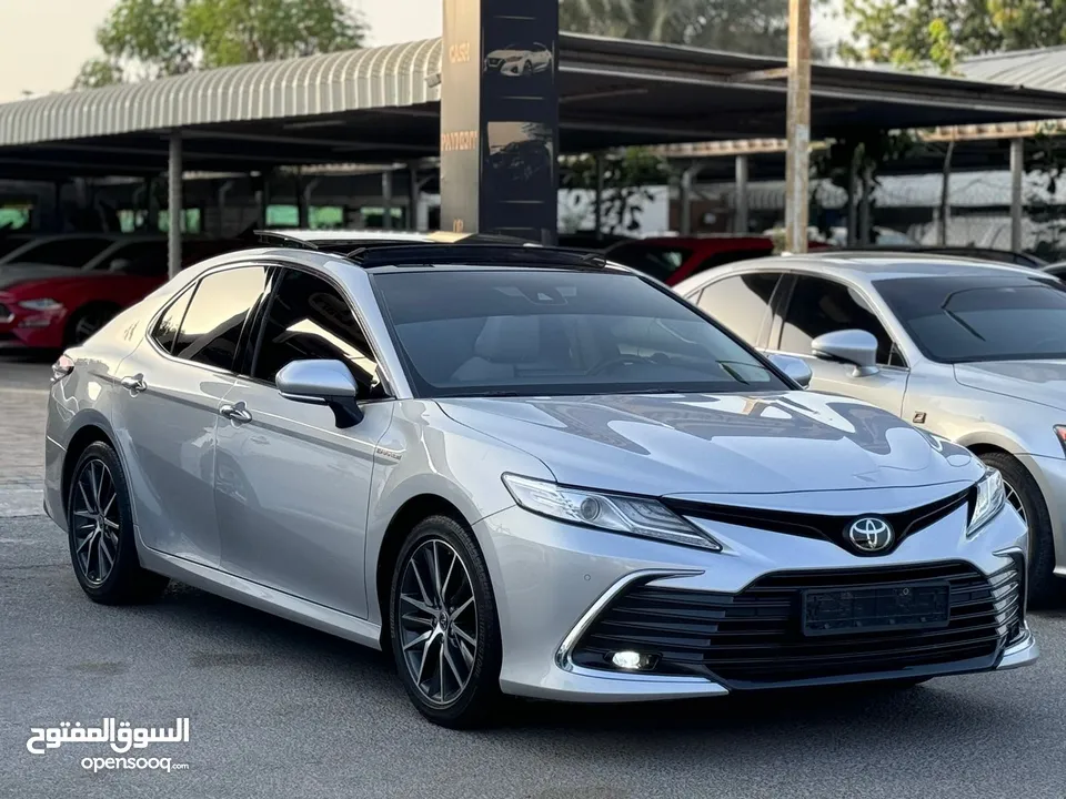 Toyota Camry Grande 2022