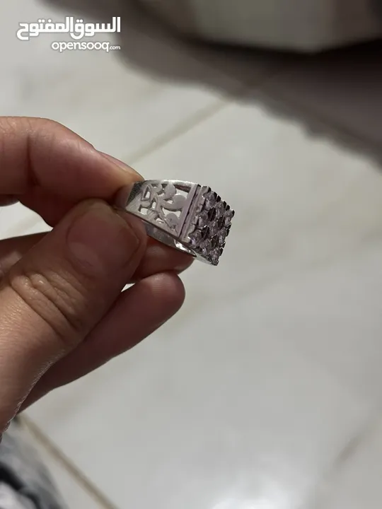 بيع وشراء الفضه بأنواعها