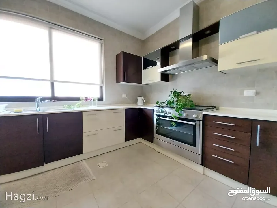 شقة للايجار في منطقة الدوار الرابع  ( Property 35306 ) سنوي فقط