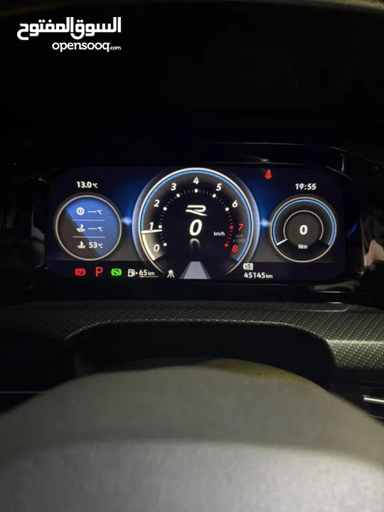 Volkswagen Golf R – 320 حصان model 2021